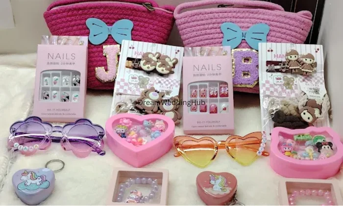 Maheshwari Gifts Gallery